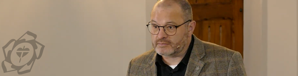 Pf. Jörg Kubitschek während eines Abendvortrags